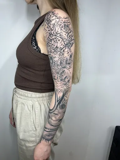 Tattoo and Piercing